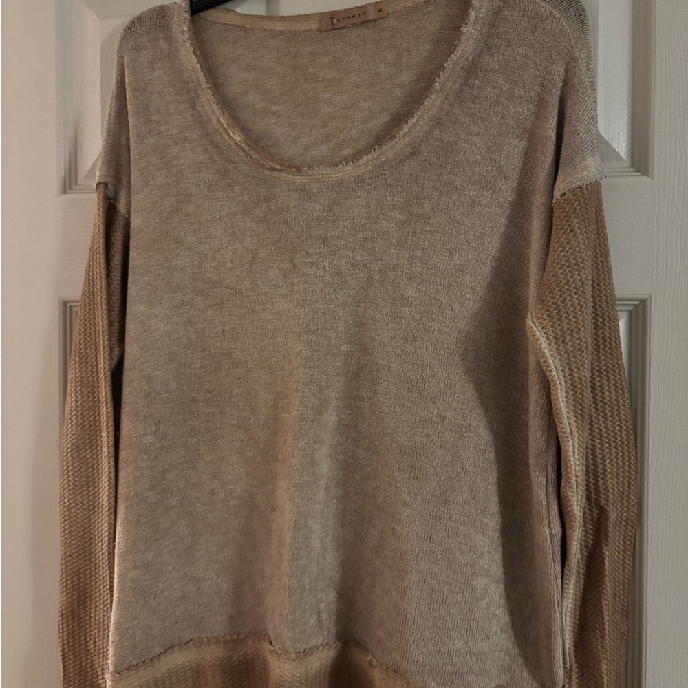 Ladies lightweight sweater
